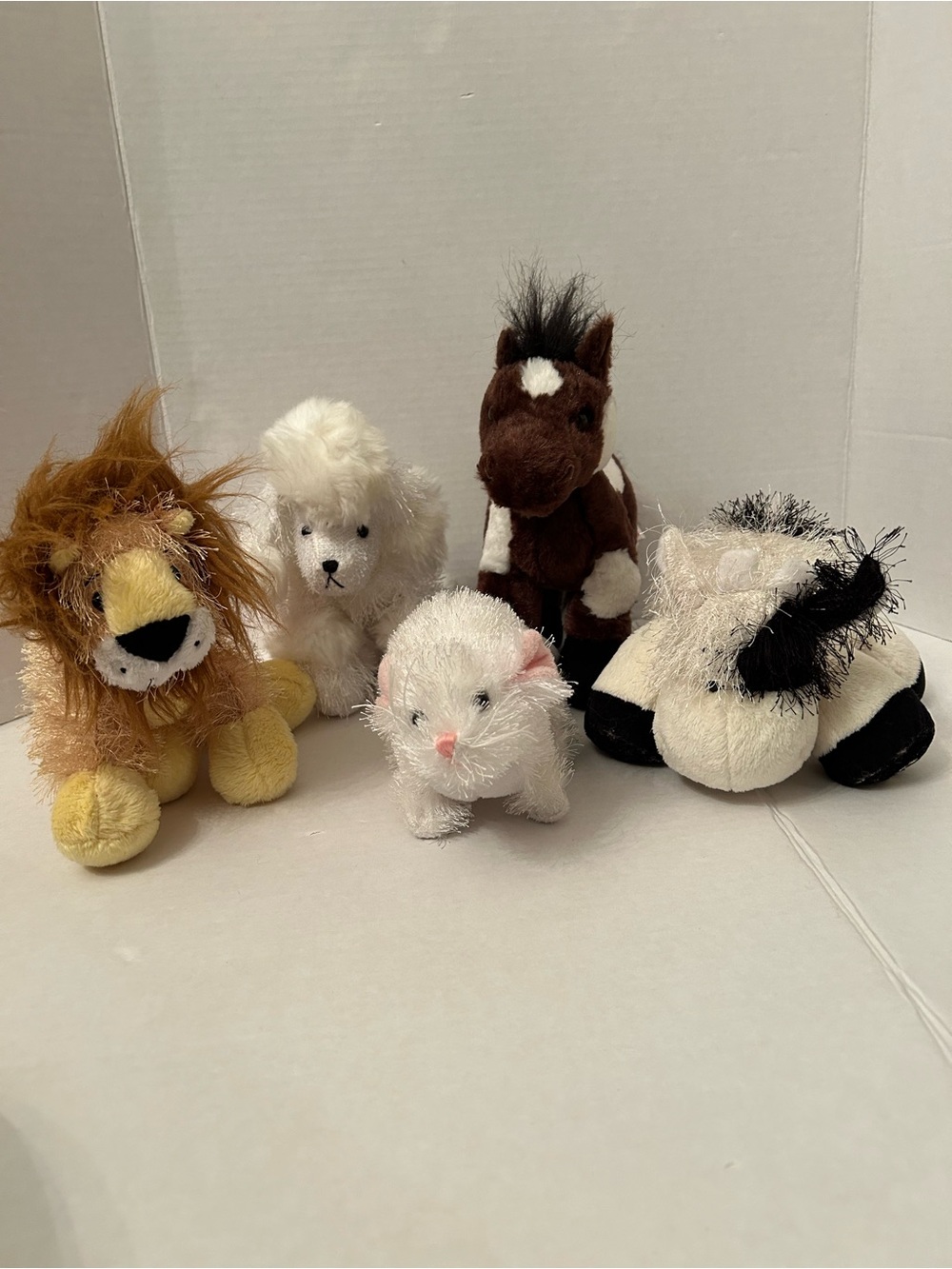 Gunz Webkinz Plush Assortment